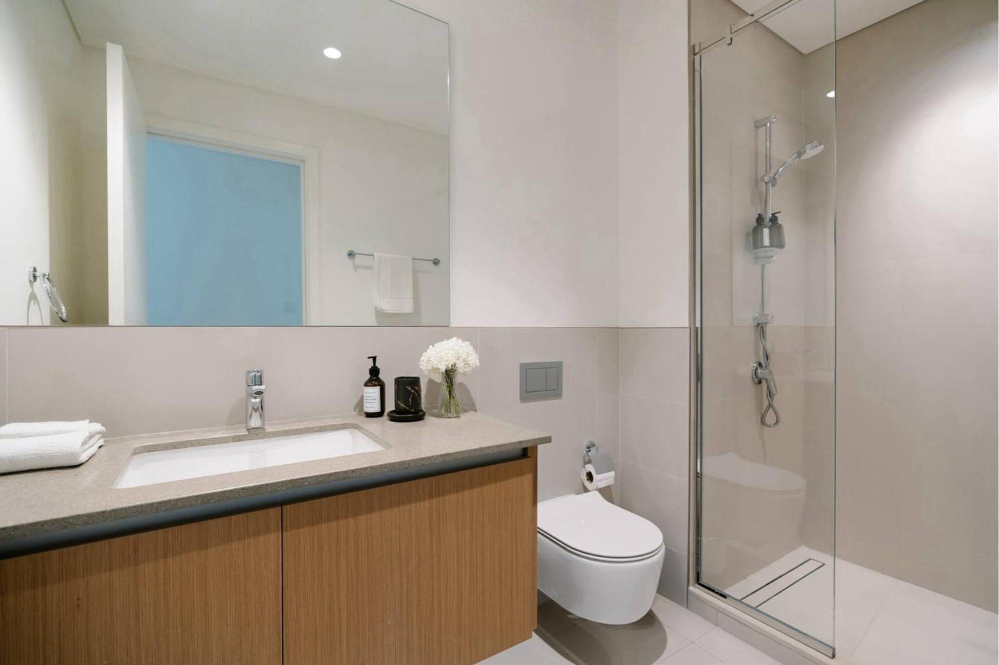 Luxury | Private With Cooled | 3br Apartment
